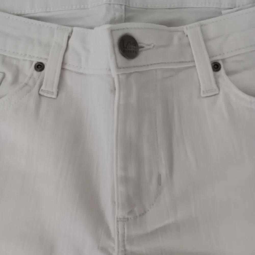 Lee Riders Jeans - Picture 2 of 4